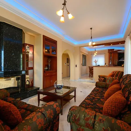 Villa Aegea *